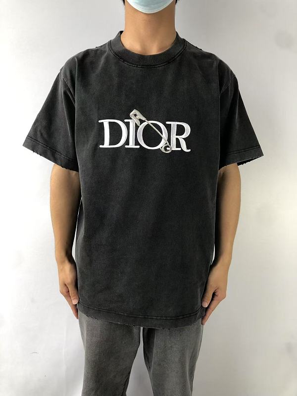 D⭐ O⭐ T-shirt · 3