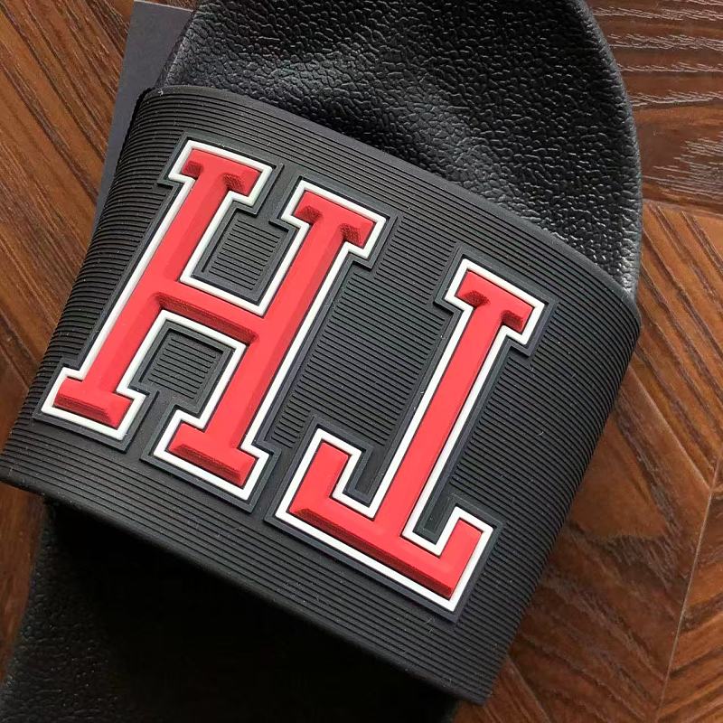 T ⭐⭐ ⭐ H⭐⭐ ⭐r Slippers 11