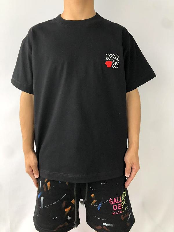 L⭐e⭐ ⭐ T-shirt · 4