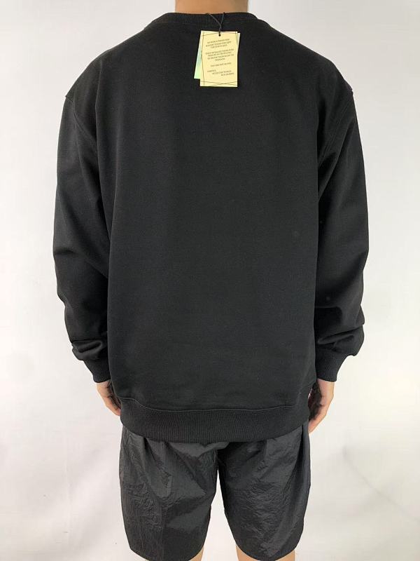 C⭐rt⭐⭐z Sweater · 3