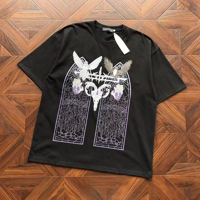 Who Decides War T-shirt · 5