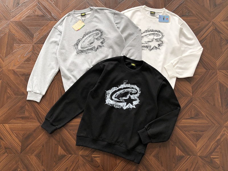 C⭐rt⭐⭐z Sweater · 6