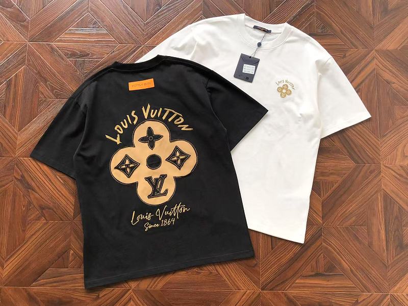 L⭐ T-shirt · 6