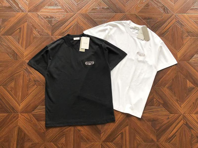 D⭐ O⭐ T-shirt · 6