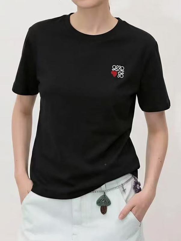 L⭐e⭐ ⭐ T-shirt · 2