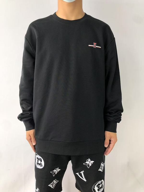 T ⭐⭐ ⭐ H⭐⭐ ⭐r Sweater · 2