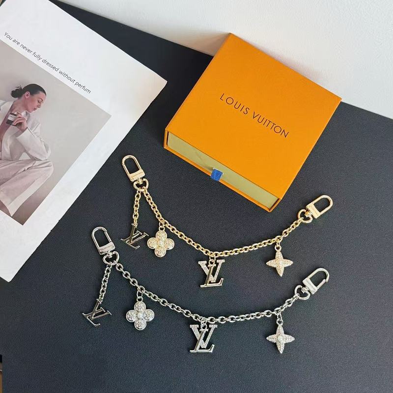 L⭐ Jewelry 6