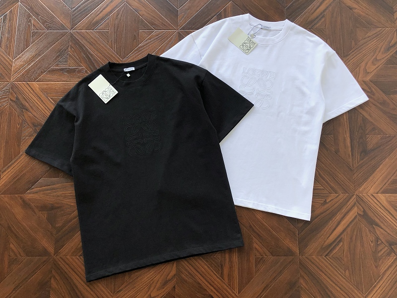 L⭐e⭐ ⭐ T-shirt · 6
