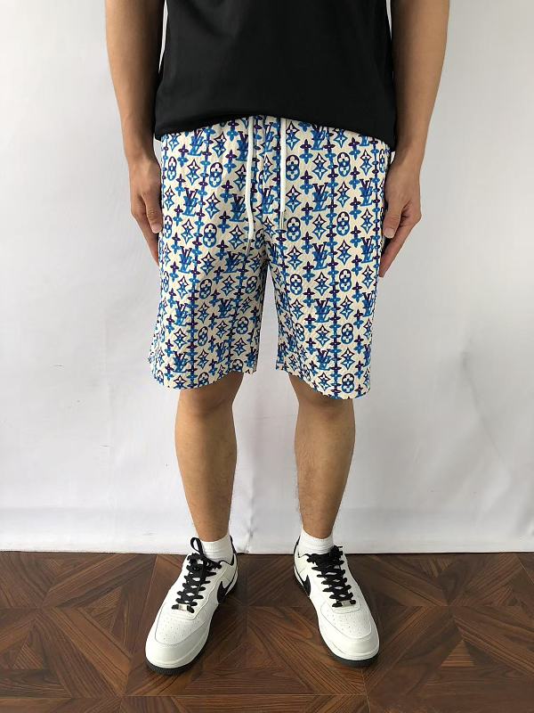 L⭐ Shorts · 2
