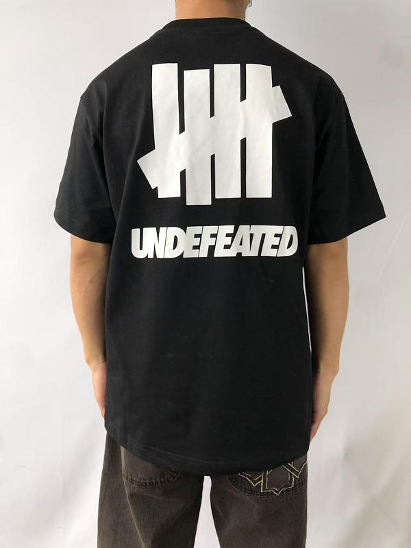 Undefeated T-shirt · 6