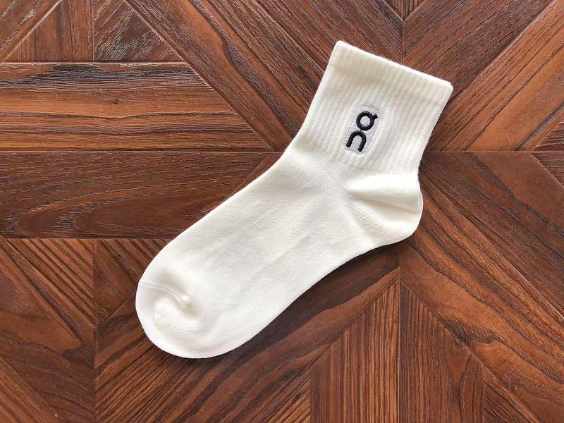 On Ru⭐ ⭐ I⭐ G Socks 8