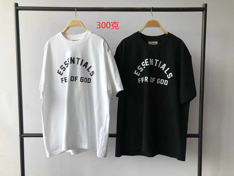 Essentials T-shirt