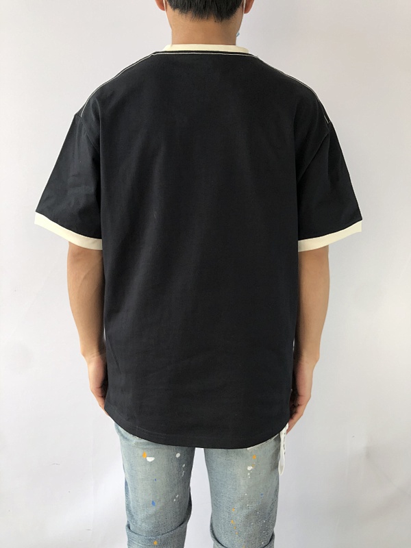 L⭐ C⭐ St⭐ T-shirt · 3