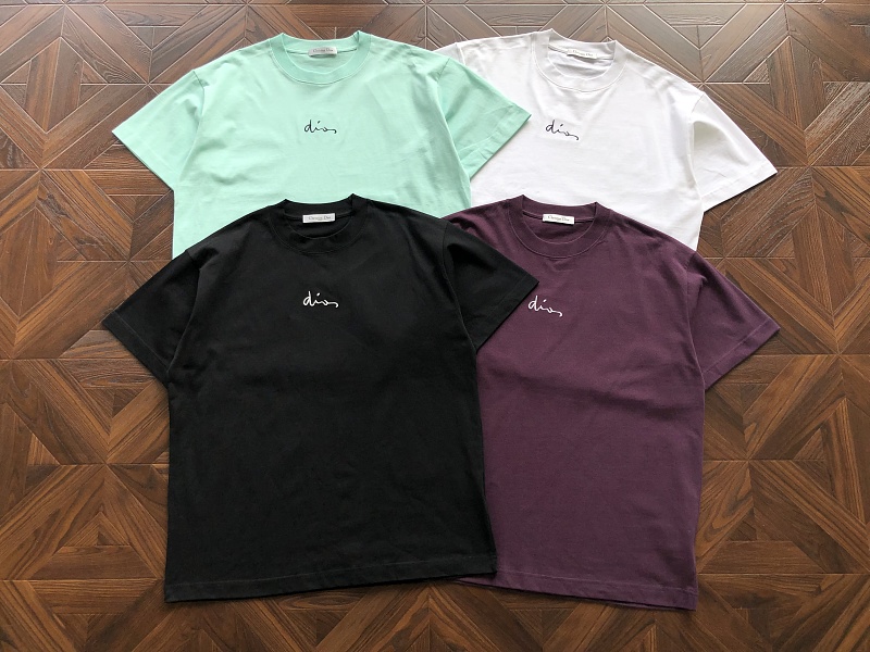D⭐ O⭐ T-shirt · 6