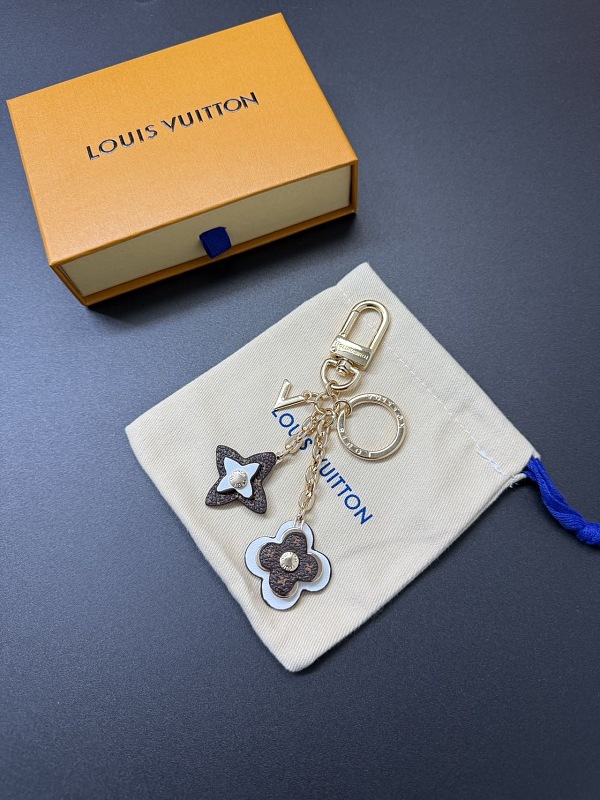 L⭐ Jewelry 3