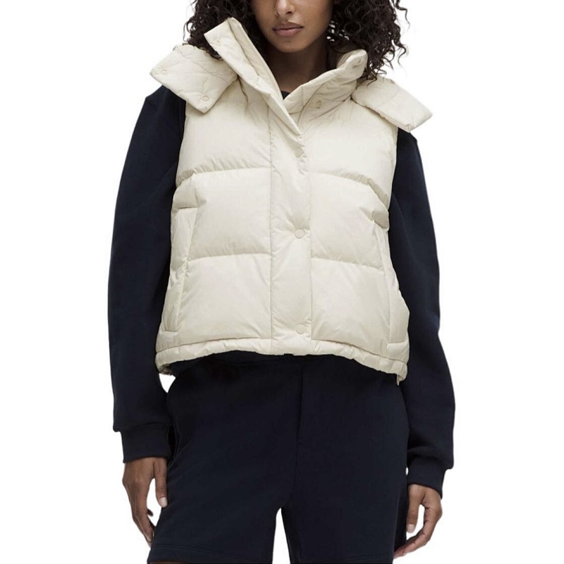 L⭐ ⭐ Ul⭐ M⭐ N Down Vest · 2