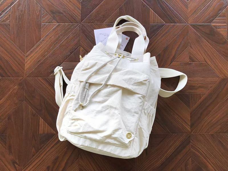 L⭐ ⭐ Ul⭐ M⭐ N Bag 4