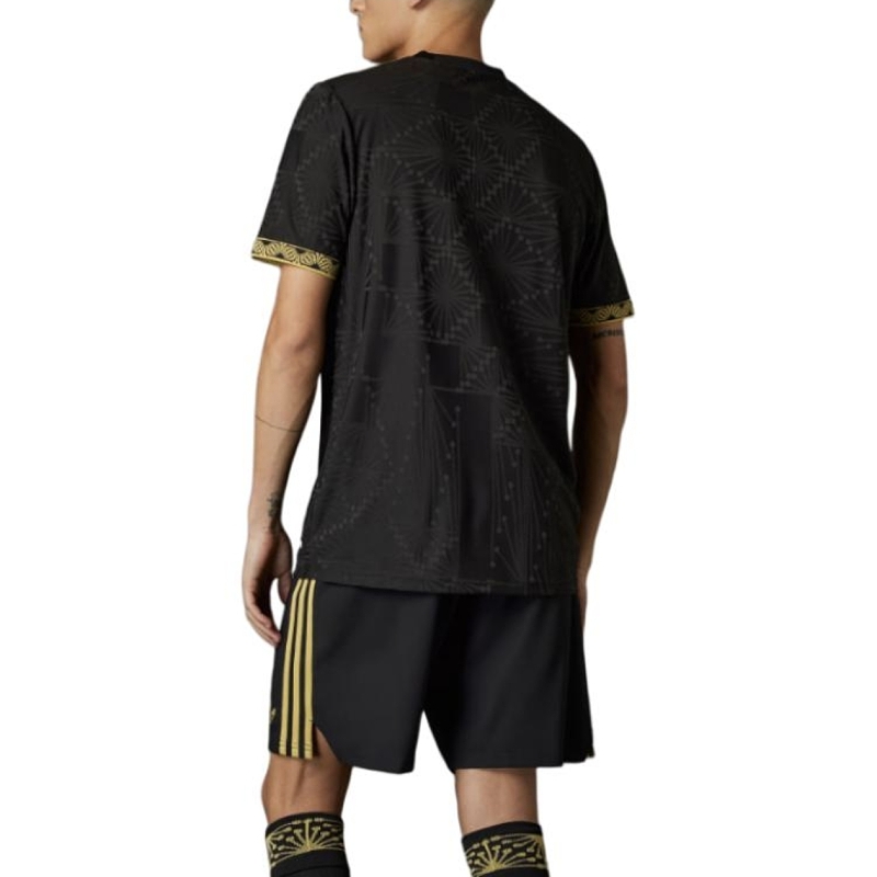 Football · 3