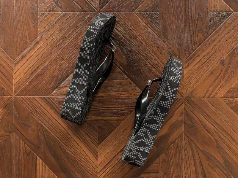 Mi⭐ H⭐ El K⭐ ⭐ S Slippers 9