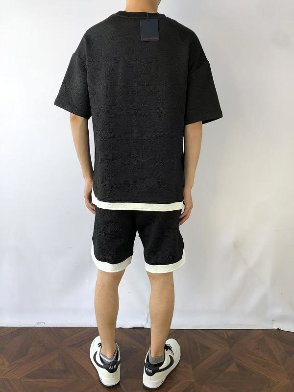 L⭐ T-shirt Shorts · 4