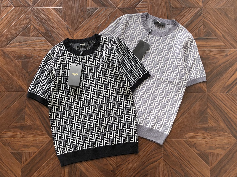 F⭐ ⭐ D⭐ T-shirt Sweater · 4