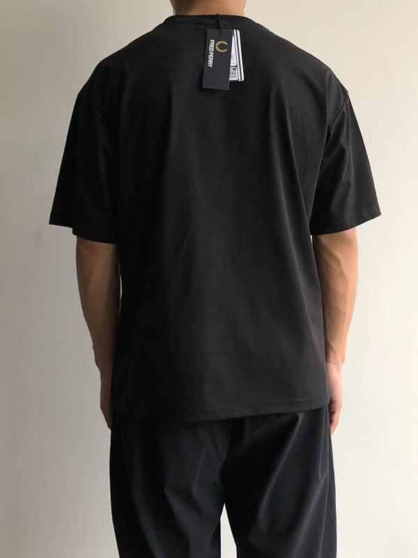 Fred Perry T-shirt · 4