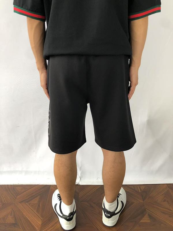 L⭐e⭐ ⭐ Shorts · 4