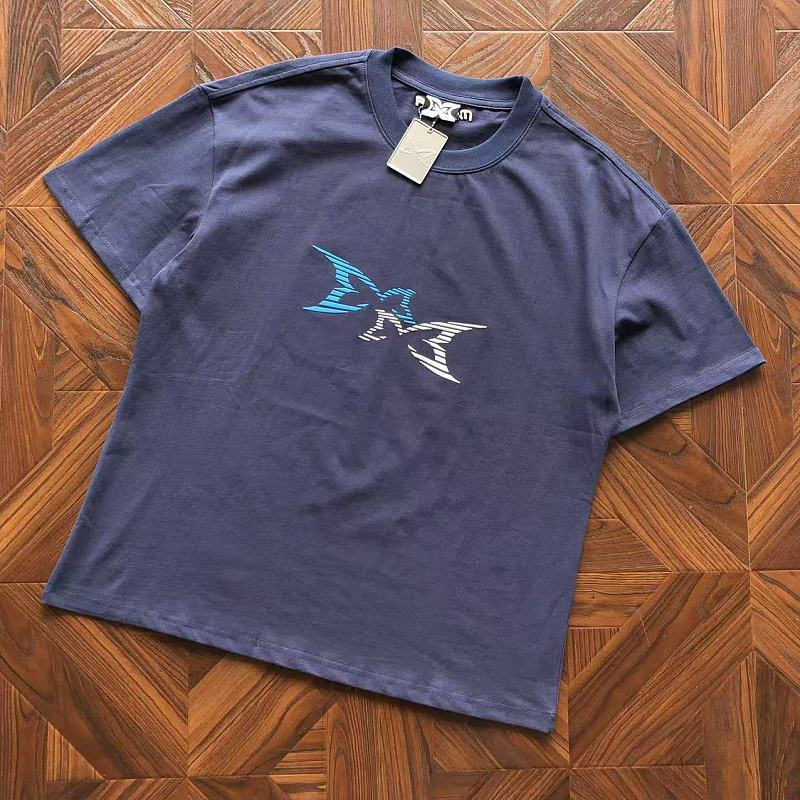 M⭐ Rt⭐ A T-shirt · 5