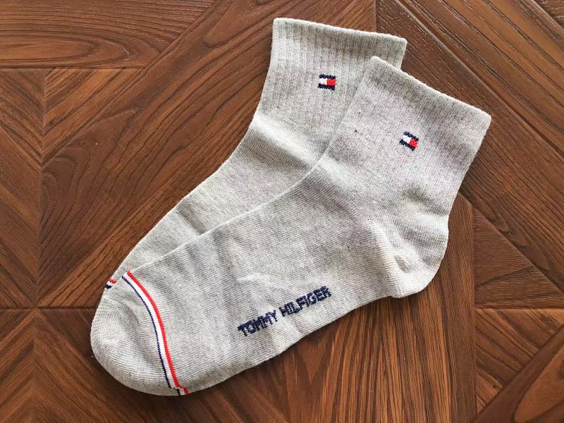 T ⭐⭐ ⭐ H⭐⭐ ⭐r Socks 11