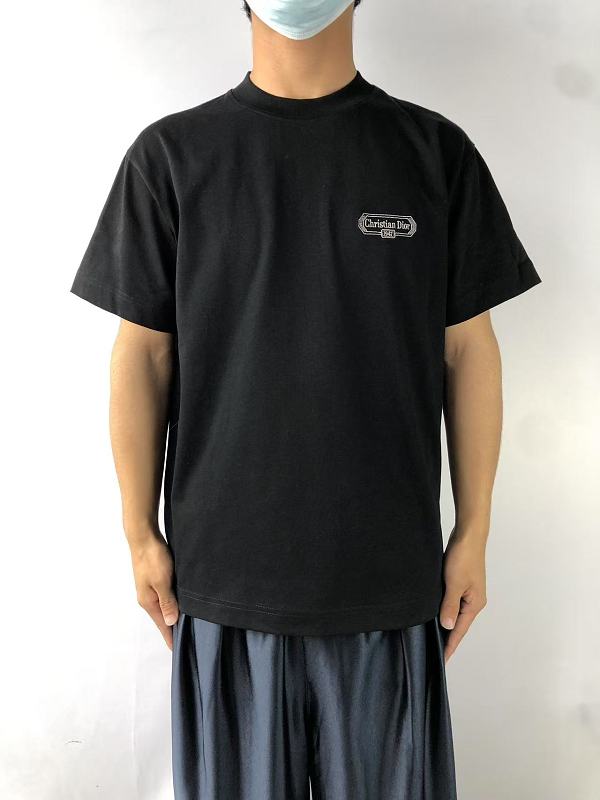 D⭐ O⭐ T-shirt · 2