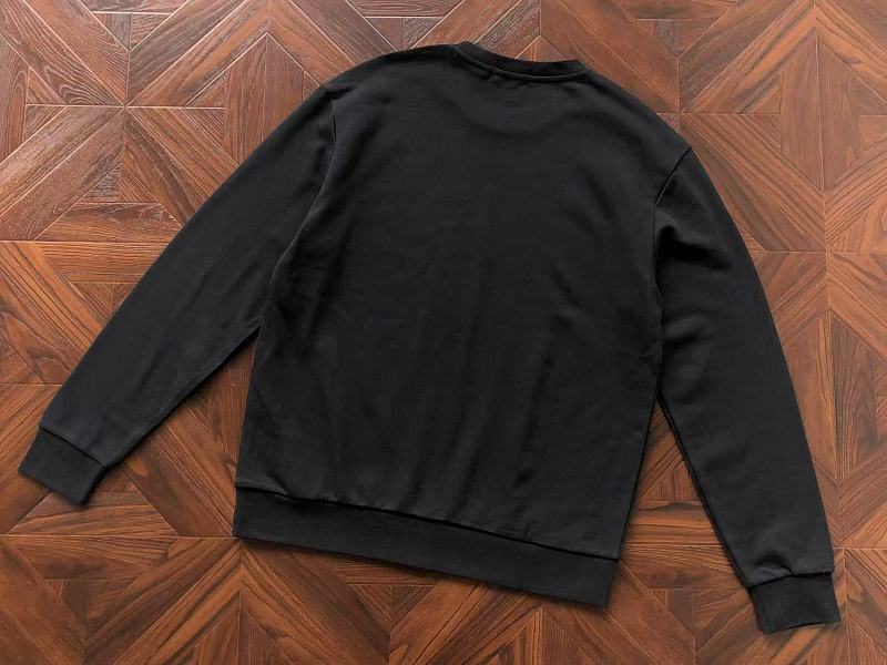 On Ru⭐ ⭐ I⭐ G Sweater 11
