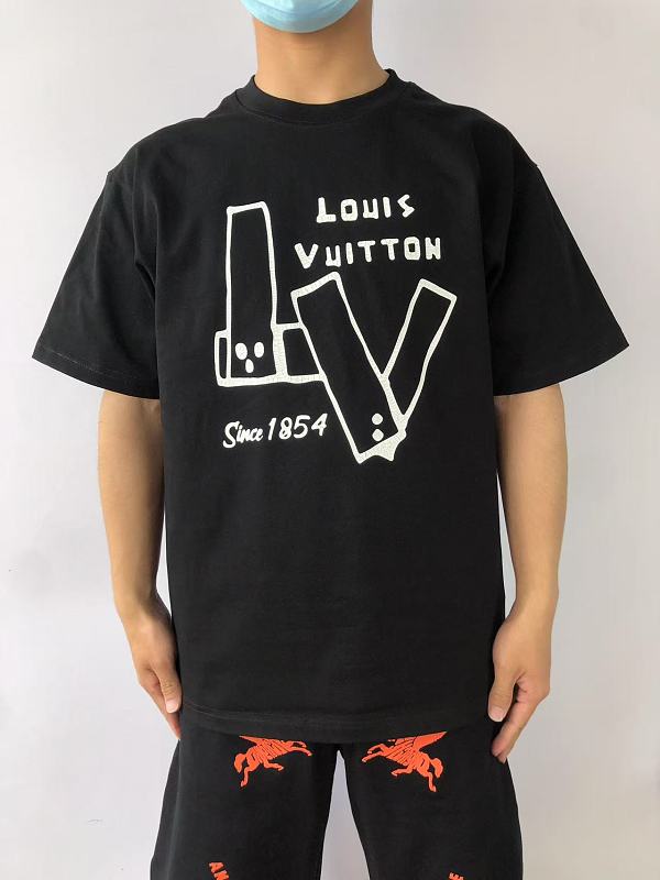 L⭐ T-shirt · 2