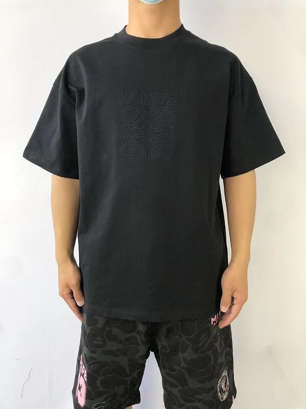 L⭐e⭐ ⭐ T-shirt · 2