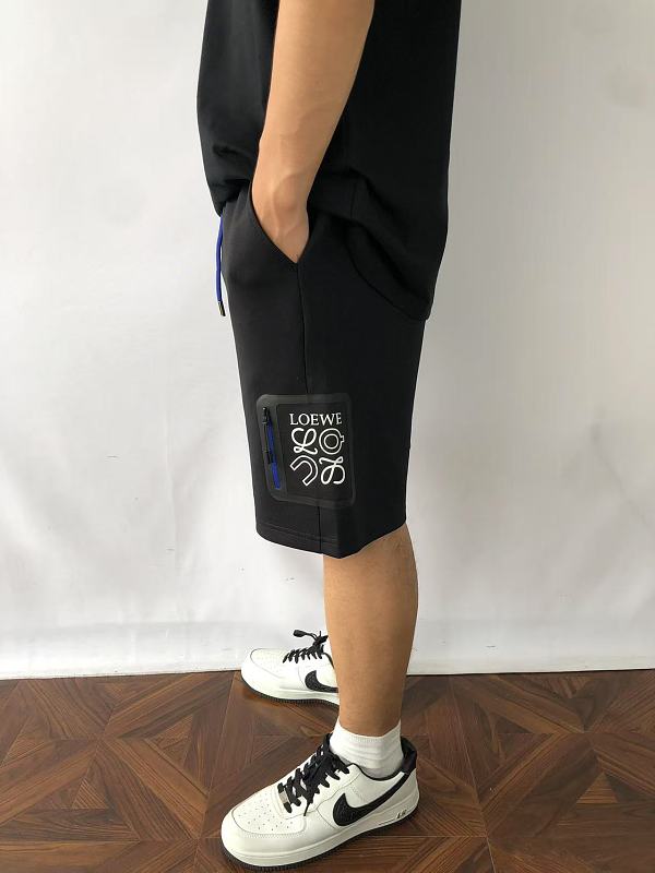 L⭐e⭐ ⭐ Shorts · 3