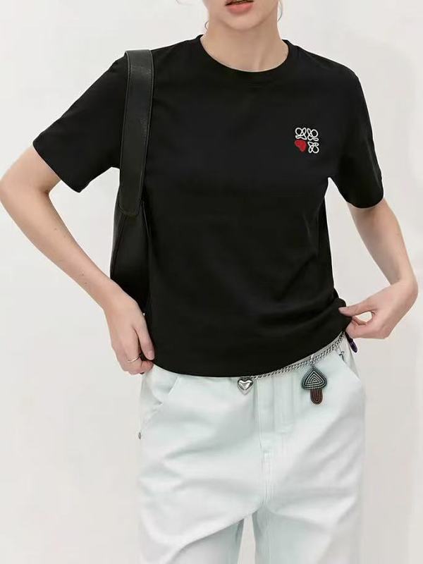 L⭐e⭐ ⭐ T-shirt · 3
