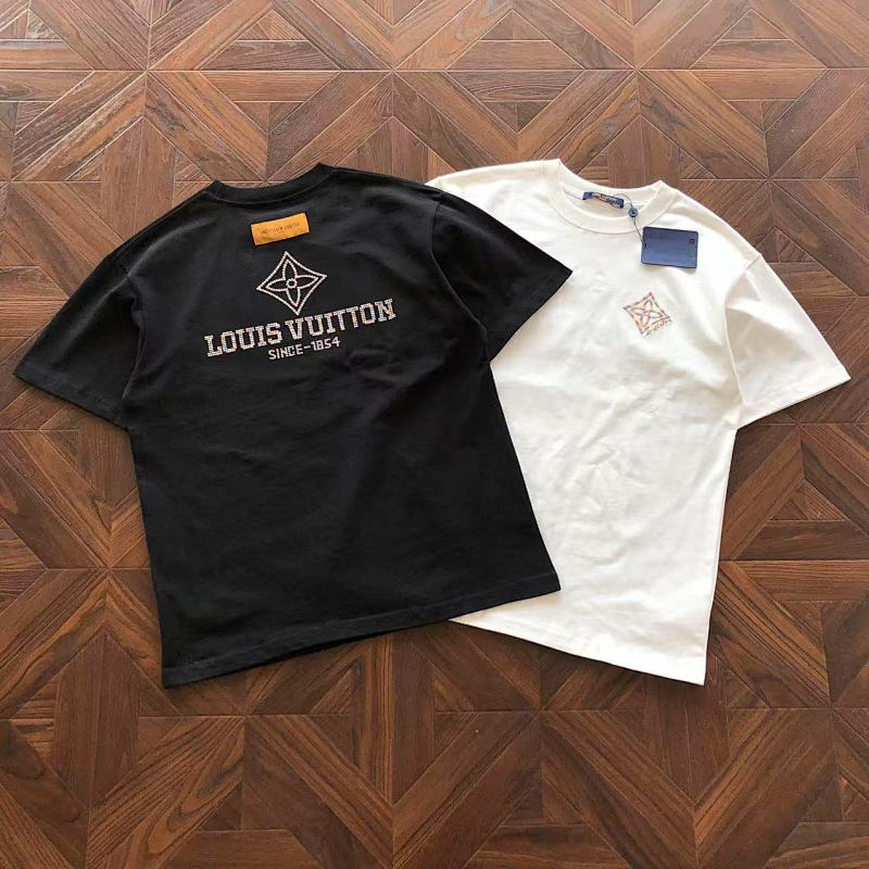 L⭐ T-shirt · 5