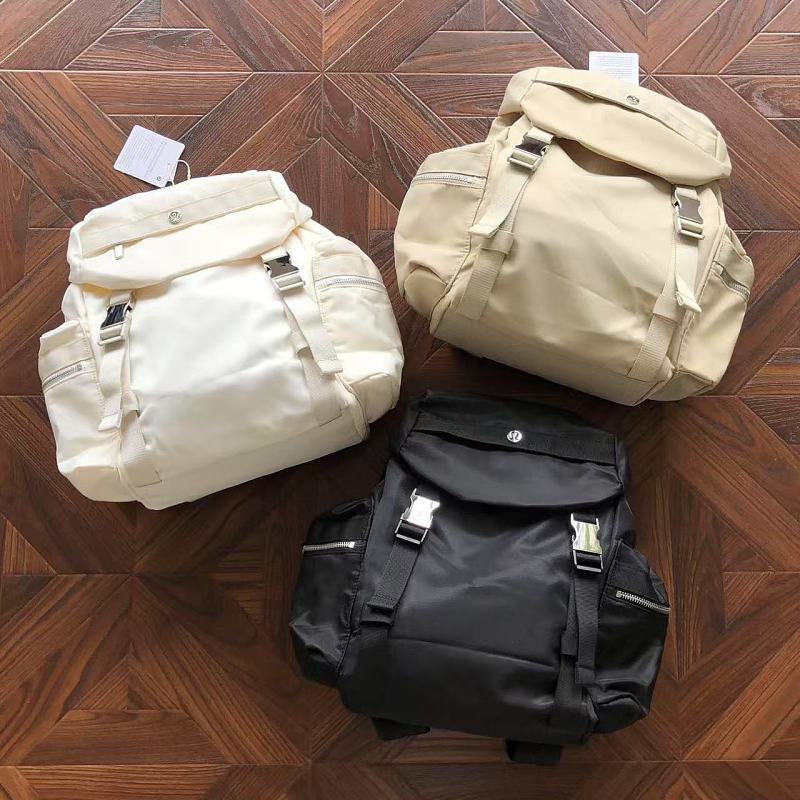 L⭐ ⭐ Ul⭐ M⭐ N Bag 4