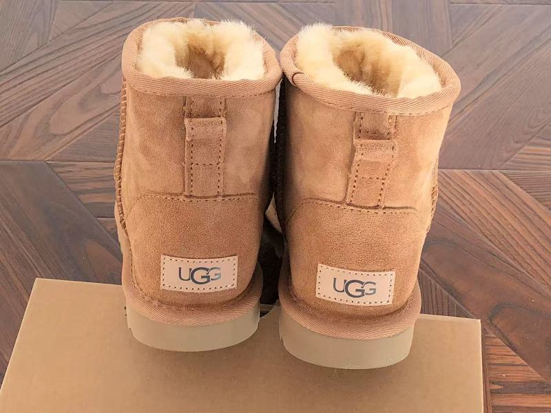 U⭐g Shoes 10