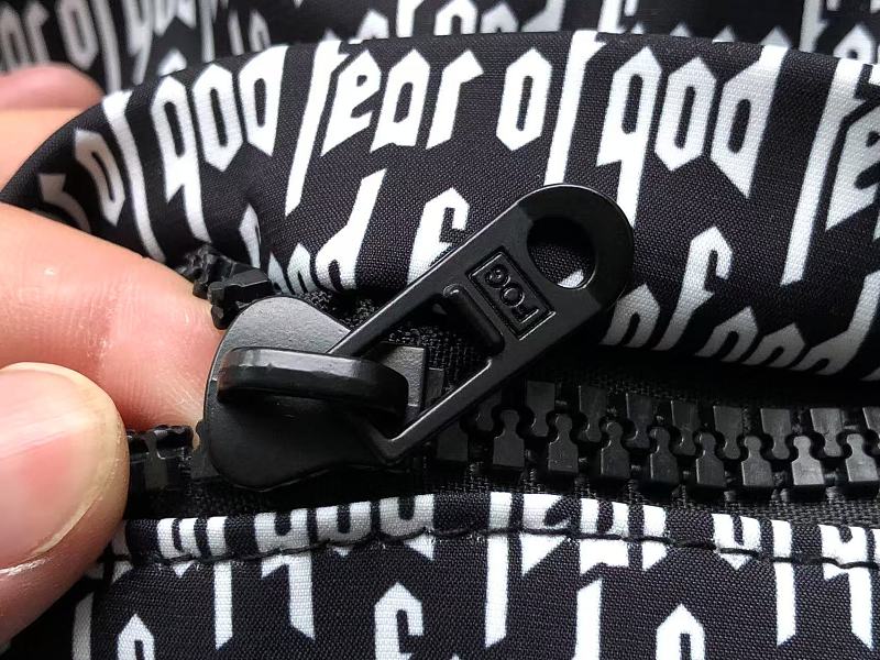Essentials-fog Bag 11