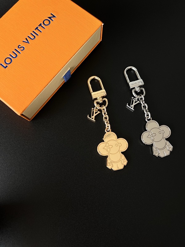 L⭐ Jewelry 7