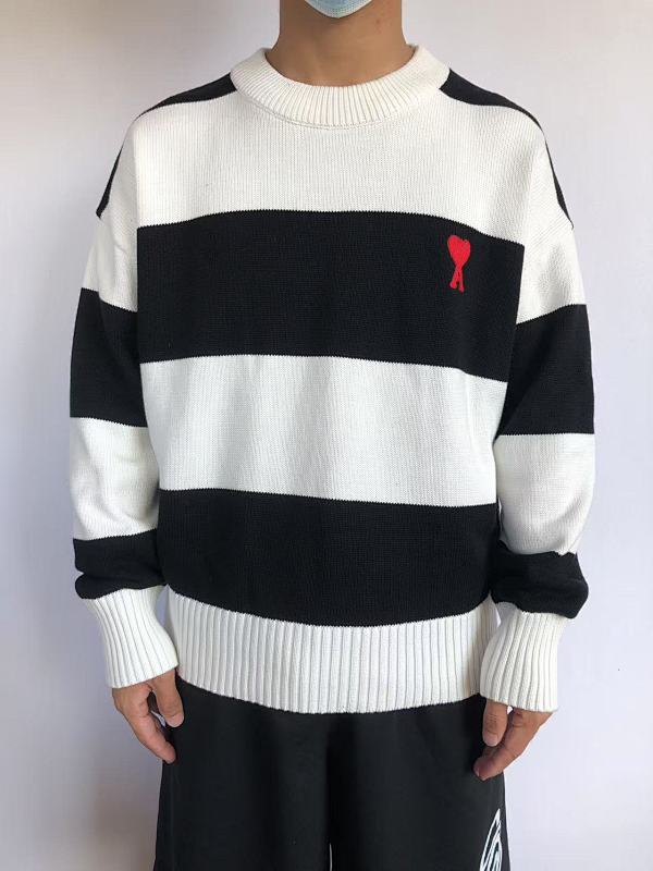 A⭐ I Sweater · 4