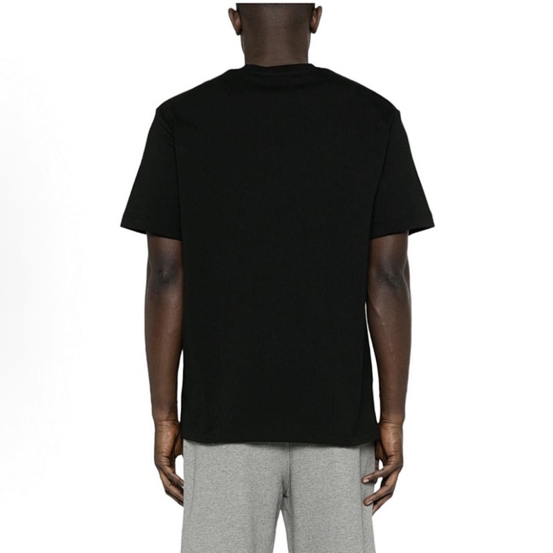 L⭐ C⭐ St⭐ T-shirt · 3