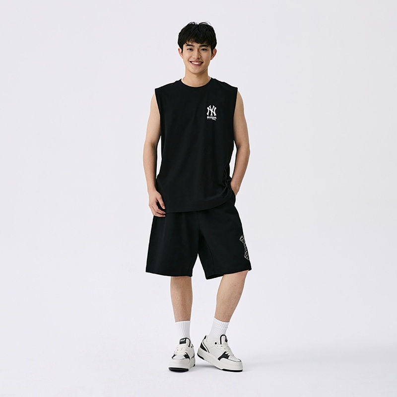 M⭐ B Vest · 2