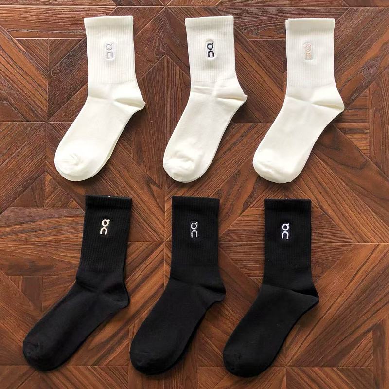 On Ru⭐ ⭐ I⭐ G Socks 2