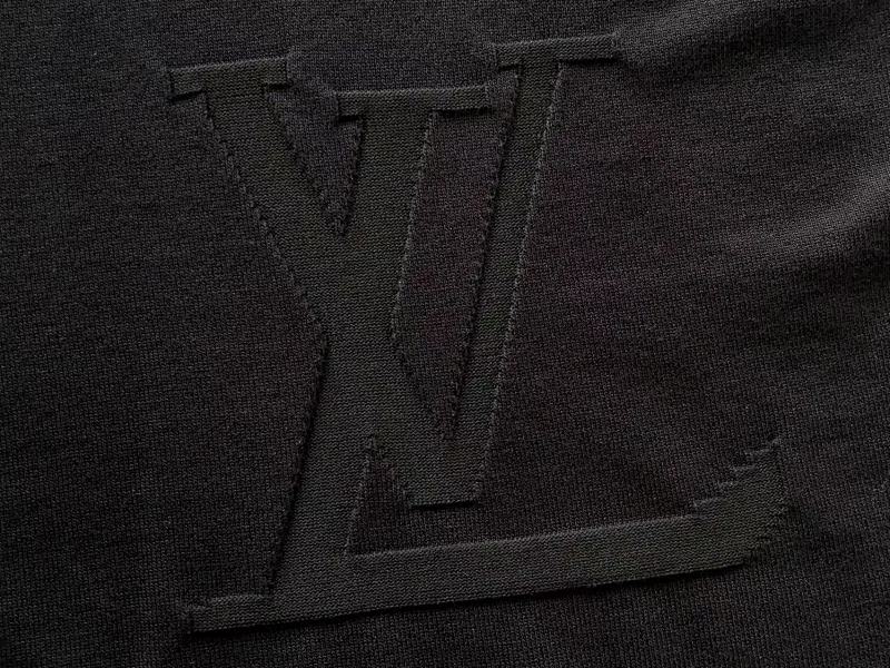 L⭐ T-shirt 9