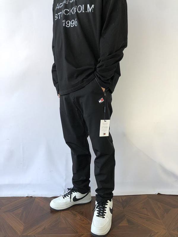 T ⭐⭐ ⭐ H⭐⭐ ⭐r Trousers · 2