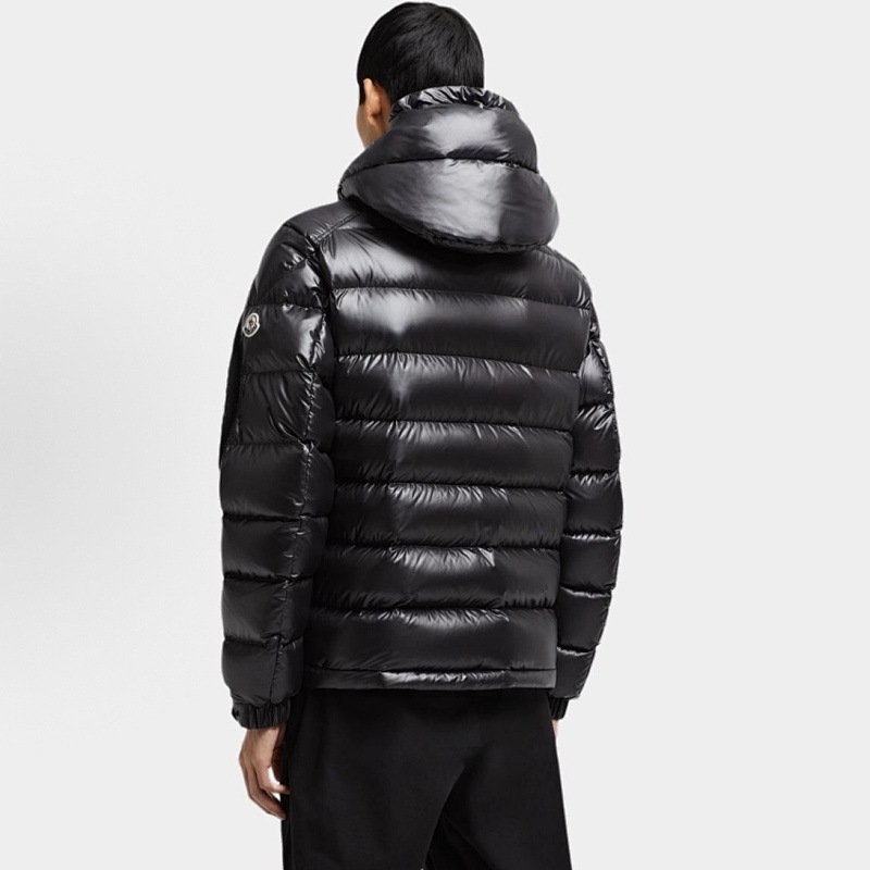 M⭐⭐⭐⭐⭐r Down Jacket · 4
