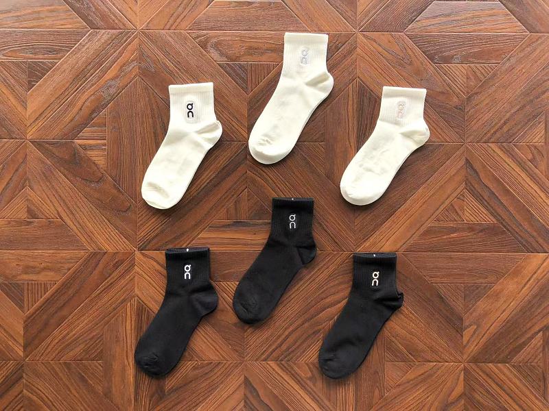 On Ru⭐ ⭐ I⭐ G Socks 3