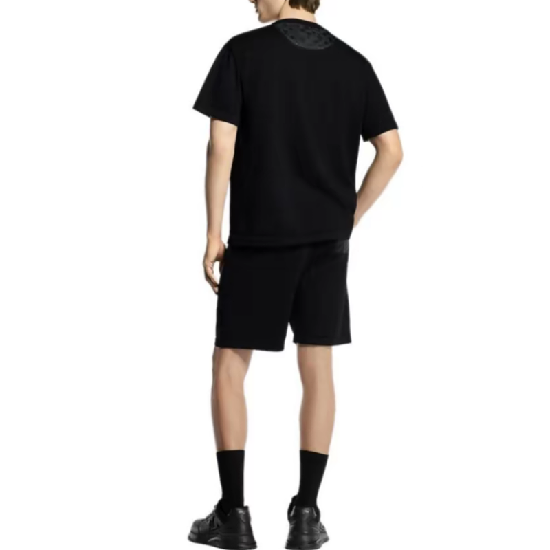 L⭐ T-shirt · 6