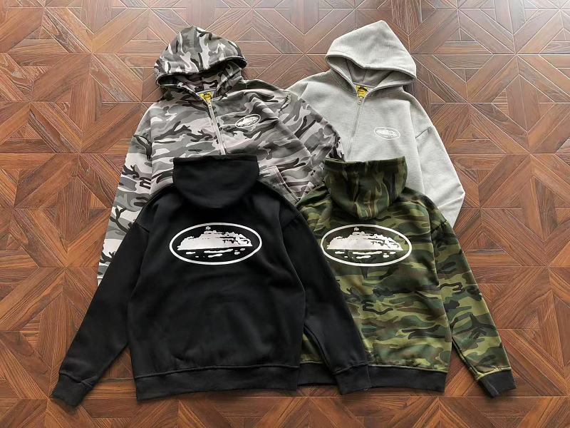 C⭐rt⭐⭐z Hoodie · 6